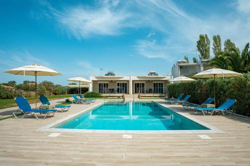Nancy's budget villa with pool & Jacuzzi by "elite"