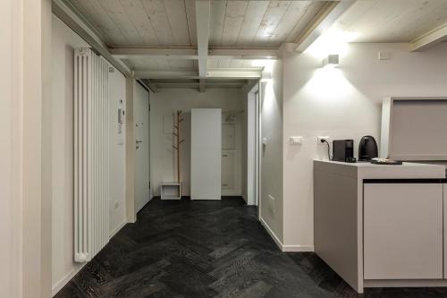 Righi Suite Apartment photo 12