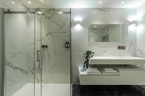 Righi Suite Apartment photo 8