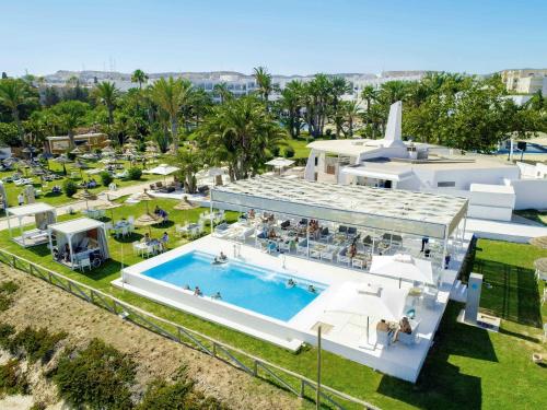 an aerial view of a resort with a swimming pool at TUI BLUE Palm Beach Hammamet - All inclusive in Hammamet