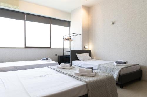 City Center Apartment IV by GOLDENLAND