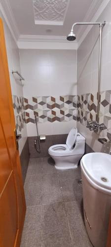 Kupatilo u objektu Al Warda Hotel