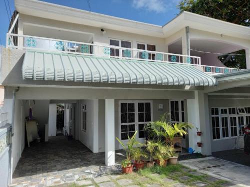Bungalow Casa Au Cap - On the 1st Floor