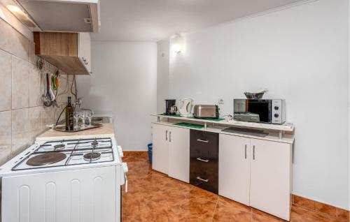 Beautiful Apartment In Novi Vinodolski With Wifi