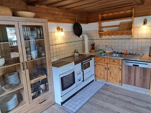 Kuchyň nebo kuchyňský kout v ubytování Bauernhaus Viehhauser