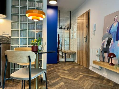 Fotografie z fotogalerie ubytování Art & High Studio z parkingiem podziemnym v destinaci Krynica-Zdrój