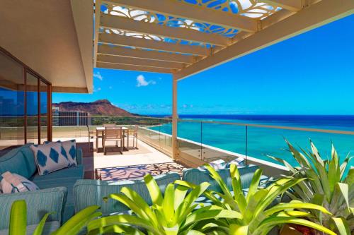 a house with a view of the ocean at Moana Surfrider, A Westin Resort & Spa, Waikiki Beach in Honolulu