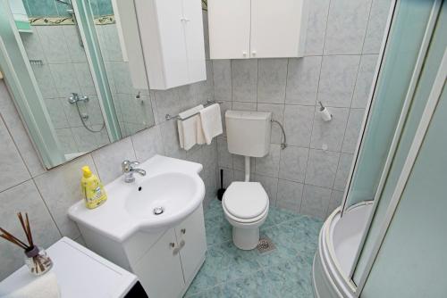 Koupelna v ubytování Apartment SVEN Opatija