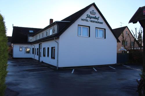 Hotel Restaurant Jägerhof builder 2