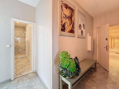 60m2 parking privé - 600m Palais & plages
