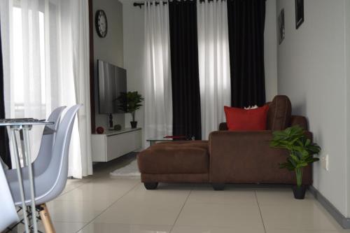 Χώρος καθιστικού στο Comfy Corner Windhoek