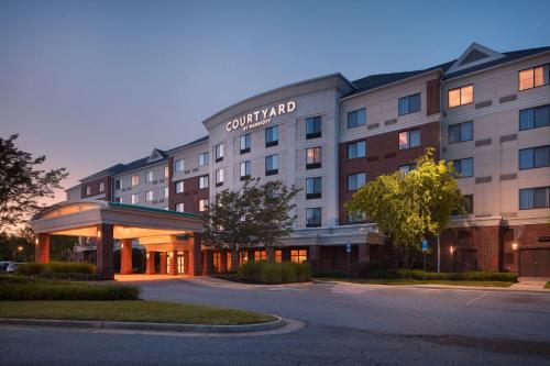 a rendering of the front of a hotel at Courtyard by Marriott Winchester Medical Center in Winchester