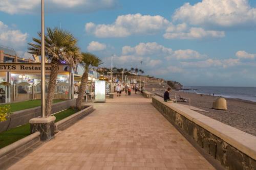 Gallery image of 3BR Beach Meloneras Home -Private solarium & Pool in San Bartolomé de Tirajana