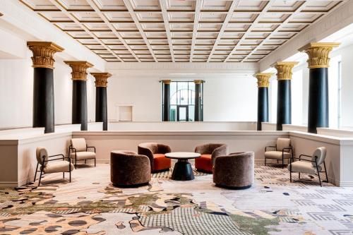 SpringHill Suites by Marriott Baltimore Downtown Convention Center Area Image