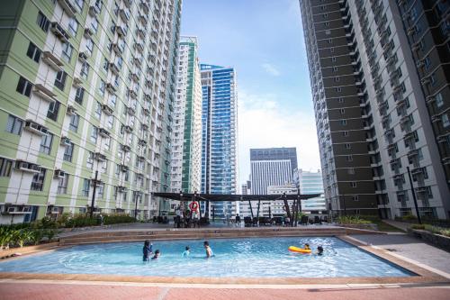 Πισίνα στο ή κοντά στο Cebu IT Park Pool Wifi 24h Checkin