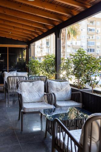 Χώρος καθιστικού στο Arısan Otel
