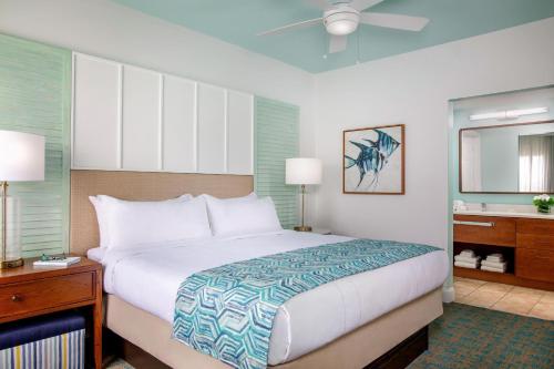 Marriott's Harbour Lake Image