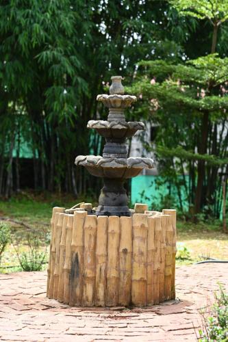 Afbeelding uit fotogalerij van Bamboo And Bricks Resort, Panshet in Welhe