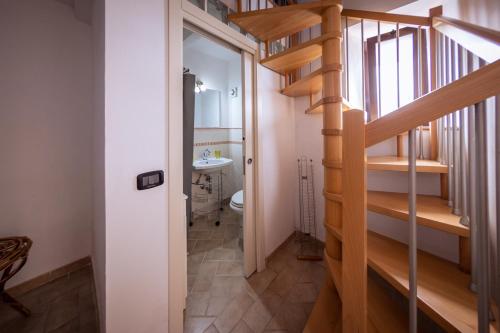 Koupelna v ubytování Santa Fiora Ospitalità Diffusa - La Vecchia Officina