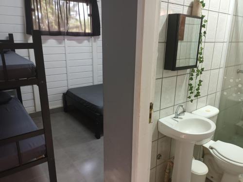 Koupelna v ubytování Chalés Cambury