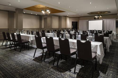 Бизнес-центр и/или конференц-зал в Santa Ynez Valley Marriott