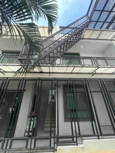 Balkón nebo terasa v ubytování Sky View Home and Hostel Chiangmai