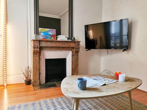 45m2 Calm APT with elevator 50m to metro Saint Paul N4-4