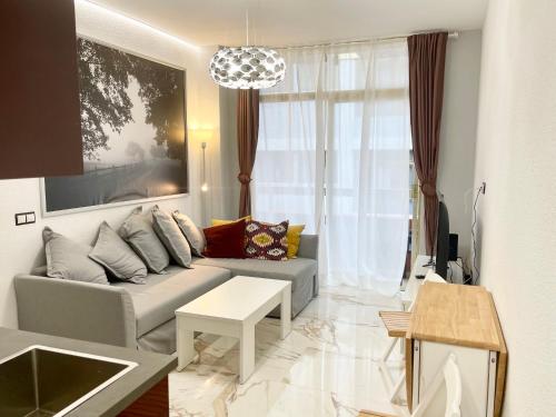 Piso Canteras/2 Bedroom+Balcony+Parking at Beach