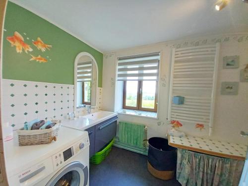 Fotografie z fotogalerie ubytování Le gîte du mas avec piscine v destinaci Bourganeuf