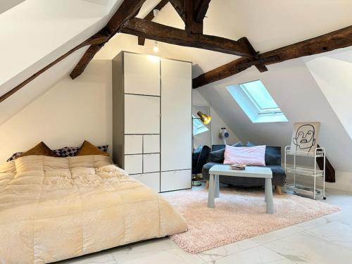 Lovely Rooftop designed Apt 200m to Panthéon N5-22