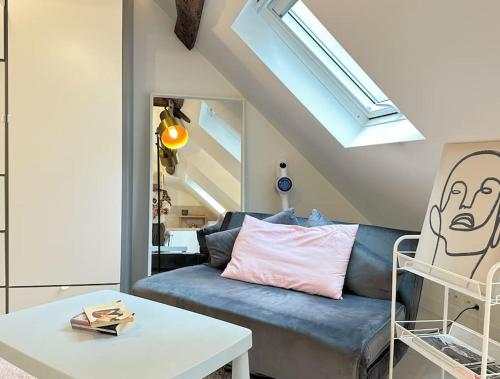 Lovely Rooftop designed Apt 200m to Panthéon N5-22