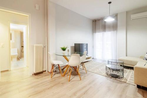 Homie 3BD Apart in Pagrati
