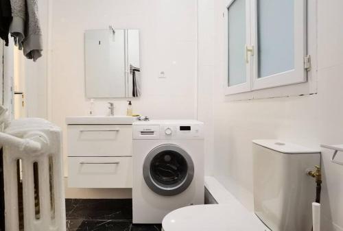 New decored Apt with elevator 50m to Lafayette N9-58