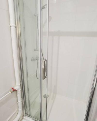 New decored Apt with elevator 50m to Lafayette N9-58