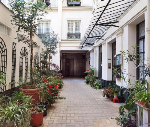 New decored Apt with elevator 50m to Lafayette N9-58