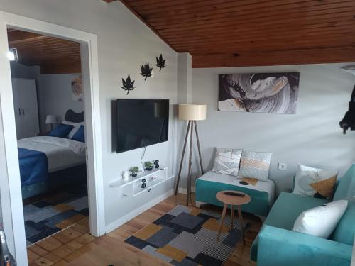 Postel nebo postele na pokoji v ubytování Otel şahmaran