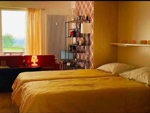 Yellow House - Lugano photo 2