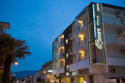 Budova, kde se aparthotel nachází