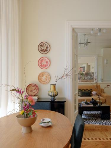 Parisian Elegance in Baku