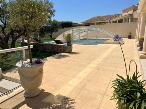 Κήπος έξω από το " Villa Belle Vue" Chambre indépendante et Cuisine d'été