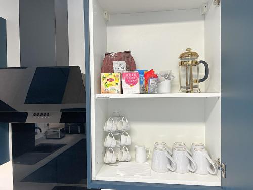 City Centre - Sleeps 4 & Free Parking photo 17