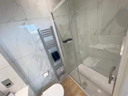 City Centre - Sleeps 4 & Free Parking photo 32