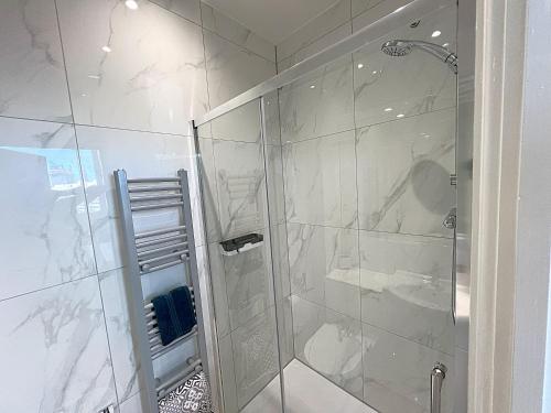 City Centre - Sleeps 4 & Free Parking photo 33