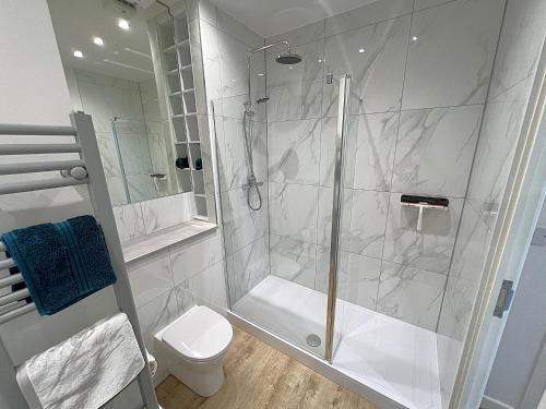 City Centre - Sleeps 4 & Free Parking photo 38