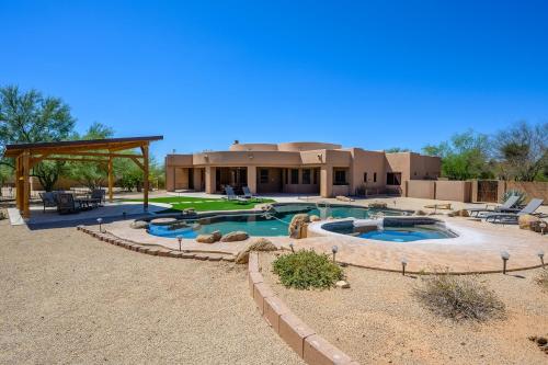 Πισίνα στο ή κοντά στο Casa Sonoran home
