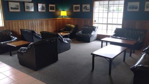 Un lugar para sentarse en Tully Motel