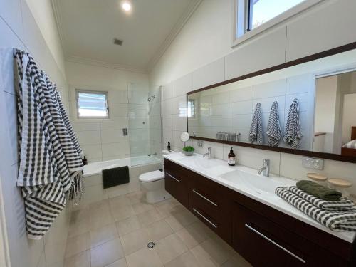 Koupelna v ubytování Pandanus