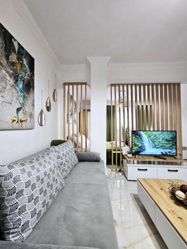 Acvi LUX - City Center by Seafront