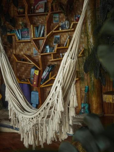 Die Bibliothek in der Pension