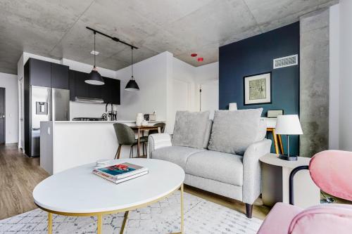 Gallery image of Blueground West Loop gym pet area wd gym CHI-1098 in Chicago